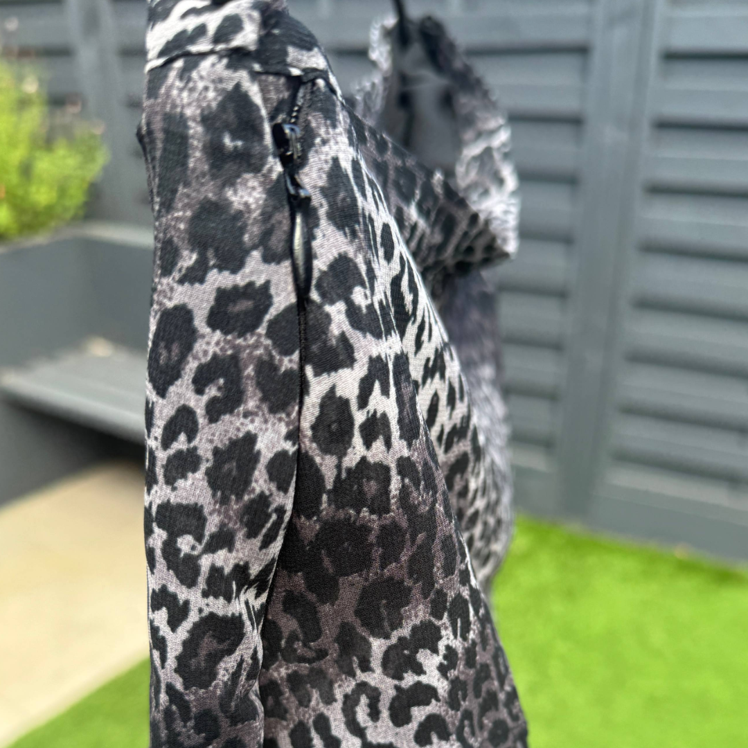 M&S Grey Leopard Print Tiered Mini Skirt - Size 14 (Preloved)