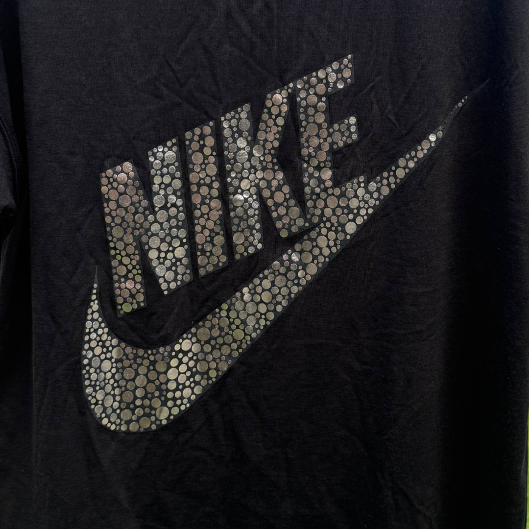 Nike Black Graphic T-Shirt BNWT - Size (Preloved)